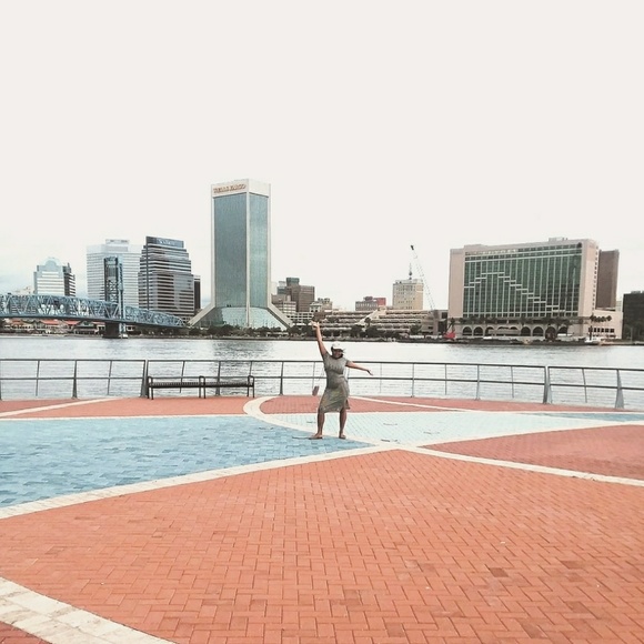 Meet your Posher, Sha - Picture 1 of 7